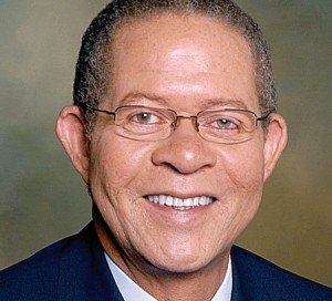 brucegolding 300x272 Prime Minister Bruce Golding considering resignation