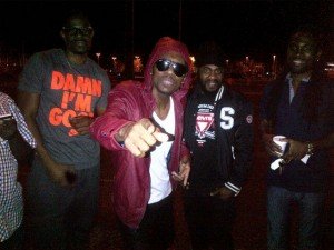 Busy Signal 300x225 Mp3: Busy Signal Feat D Major   Turn Off The Light ( Future Refixx Up ) 