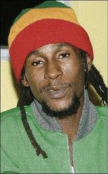 Jah Cure & Christopher Ellis – Why Can’t We (Netzah Riddim)