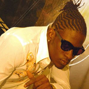 Aidonia ft Christopher Martin – Summer Girl