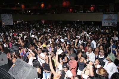 Beenie Man + Bounty Killer: Roseland Ballroom 2000+ Screaming Fans